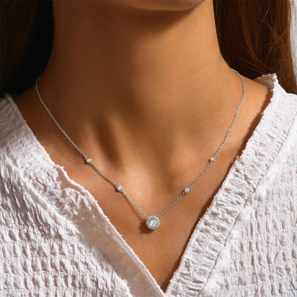 CANNER Star Point Zircon Pendant Necklace S925 Sterling Silver Light Luxury Niche Clavicle Chain Necklace Women Wedding Jewelry
CANNER Star Point Zircon Pendant Necklace S925 Sterling Silver Light Luxury Niche Clavicle Chain Necklace Women Wedding Jewelry