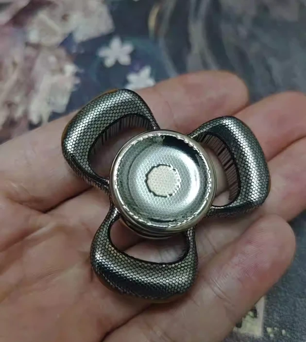 Used EDC KAP Fine wire superconductivity Fingertip gyroscope Decompression toys
Used EDC KAP Fine wire superconductivity Fingertip gyroscope Decompression toys