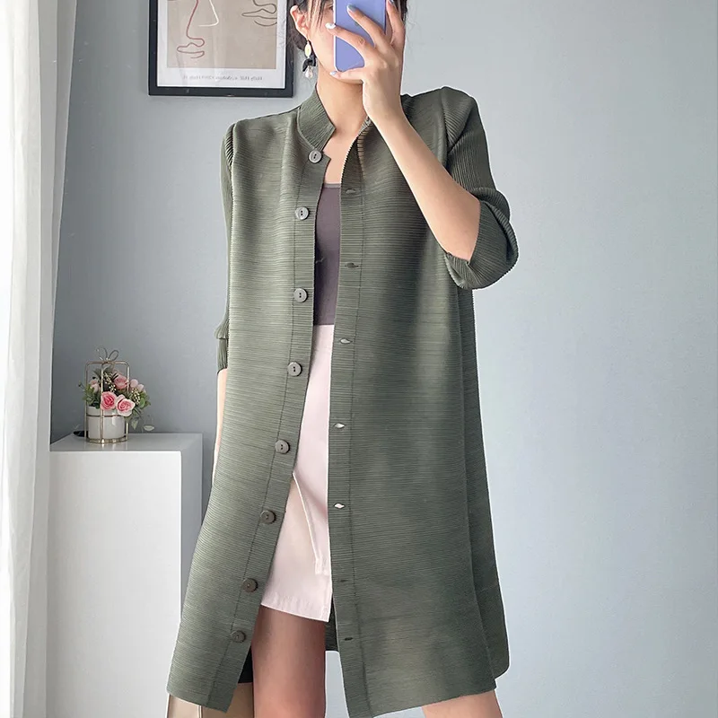 Pleated Trench Windbreaker Coat Women Shirts Fall Loose Mid-Length All-match Single-breasted Half Sleeves Stand Collar Cardigan
Pleated Trench Windbreaker Coat Women Shirts Fall Loose Mid-Length All-match Single-breasted Half Sleeves Stand Collar Cardigan