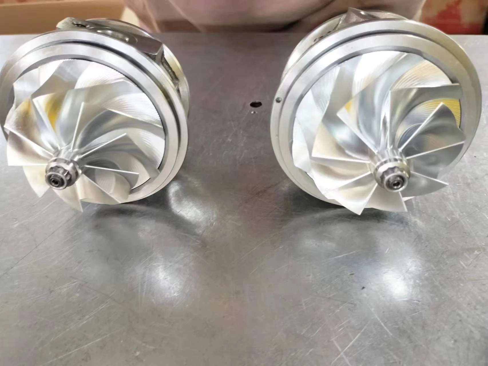 11658054873 49477-06312TD04 Улучшенный G25-660Dual Керамический шарикоподшипник турбокартридж турбонагнетатель для двигателя s58 
11658054873 49477-06312TD04 Улучшенный G25-660Dual Керамический шарикоподшипник турбокартридж турбонагнетатель для двигателя s58