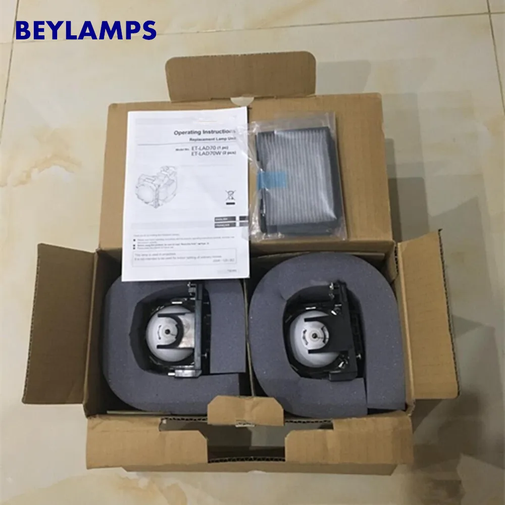 

2pcs/lot (OEM) Original ET-LAD70 ET-LAD70W Projector lamp with housing For PT-DW750 PT-DX820 PT-DZ780 PT-DW750BE PT-DW750U