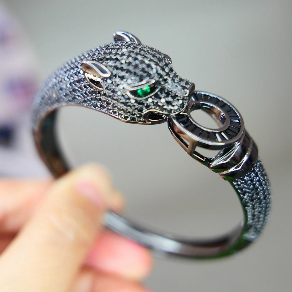 Wholesale Full Cubic Zirconia Green Eyes Black Panther Bracelet Bangles Luxury Designer Leopard Jewelry For Women
Wholesale Full Cubic Zirconia Green Eyes Black Panther Bracelet Bangles Luxury Designer Leopard Jewelry For Women