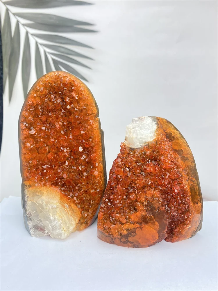 Natural Brazilian Citrine Geode Crystal Cluster Dream Energy Healing Specimens Wangzhai Feng Shui Wealth Ornaments Home Decor
Natural Brazilian Citrine Geode Crystal Cluster Dream Energy Healing Specimens Wangzhai Feng Shui Wealth Ornaments Home Decor