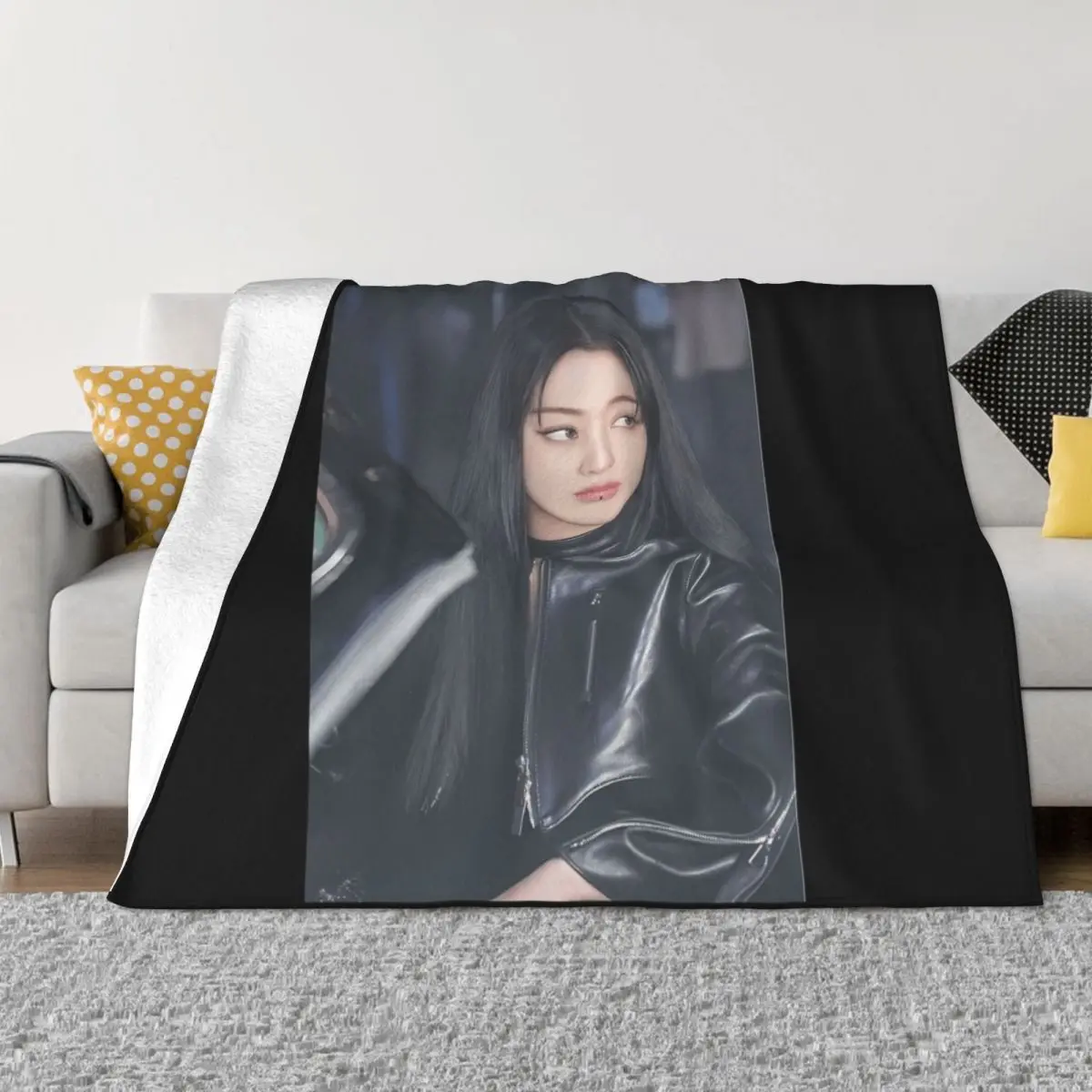 Jihyo Set me free \t Throw Blanket Plaid Extra Large Throw Thins Luxury St Blankets
Jihyo Set me free \t Throw Blanket Plaid Extra Large Throw Thins Luxury St Blankets