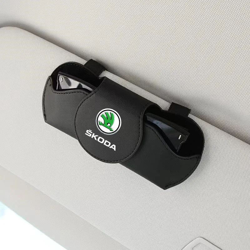 Car Sun Visor Storage Box Storage Bag Glasses Sunglasses Case Holder for Skoda VRS Octavia SUPERB FABIA KAMIQ KAROQ KODIAQ RAPID
Car Sun Visor Storage Box Storage Bag Glasses Sunglasses Case Holder for Skoda VRS Octavia SUPERB FABIA KAMIQ KAROQ KODIAQ RAPID