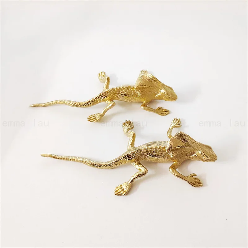 Creative Lizard Solid Copper Handles Cupboard Cabinet Door Knob Furniture Hardware Door Handle Brass Knobs
Creative Lizard Solid Copper Handles Cupboard Cabinet Door Knob Furniture Hardware Door Handle Brass Knobs