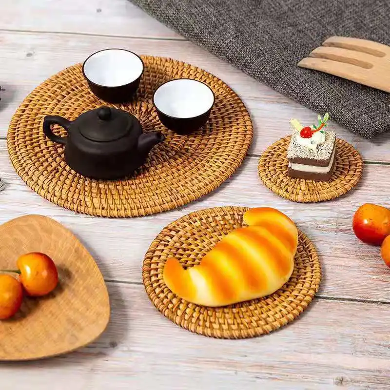 

Handmade Rattan Weave Round Coaster Pad Heat Insulation Placemat Coffee Tea Set Placemats Anti-Skidding Pad Home Table Decor