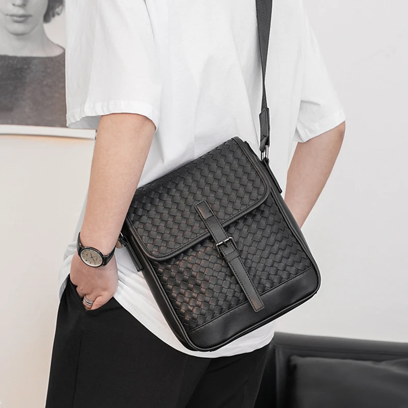 New Luxury Leather Bag for Men Woven Handbag Husband Shoulder Messenger Clutch Business Cross Body Bag Free Shipping
New Luxury Leather Bag for Men Woven Handbag Husband Shoulder Messenger Clutch Business Cross Body Bag Free Shipping