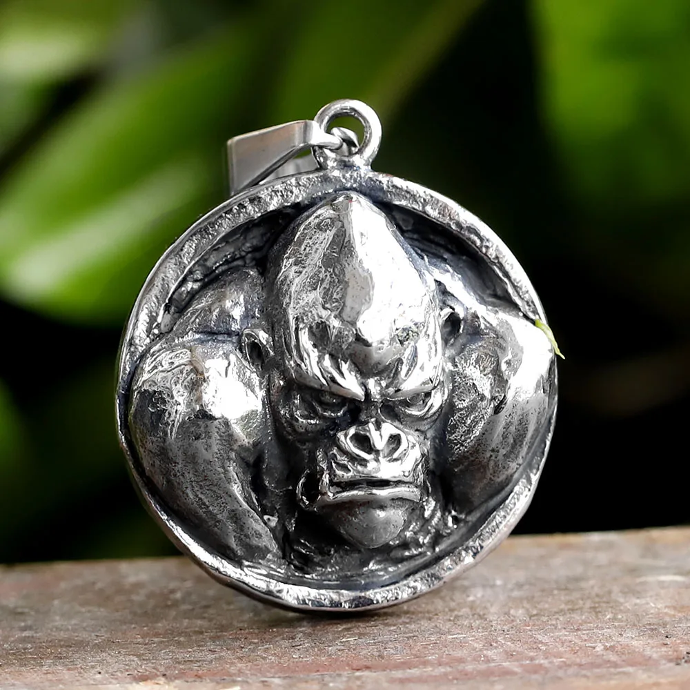 New Creative Design Stainless SteelVintage Stainless Steel Animal Gorilla Pendant Fashion jewelry free shipping
New Creative Design Stainless SteelVintage Stainless Steel Animal Gorilla Pendant Fashion jewelry free shipping