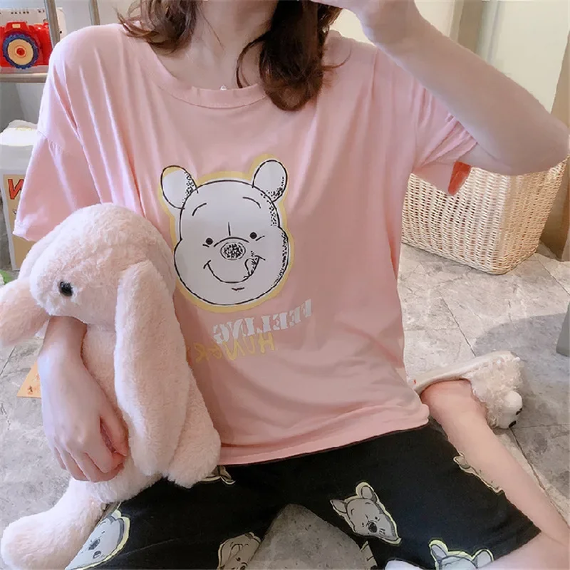 Disney Summer Pajamas Women's Short-sleeved Powder Black and White Pooh Round Neck Thin Loose Version Home Service Suit
Disney Summer Pajamas Women's Short-sleeved Powder Black and White Pooh Round Neck Thin Loose Version Home Service Suit