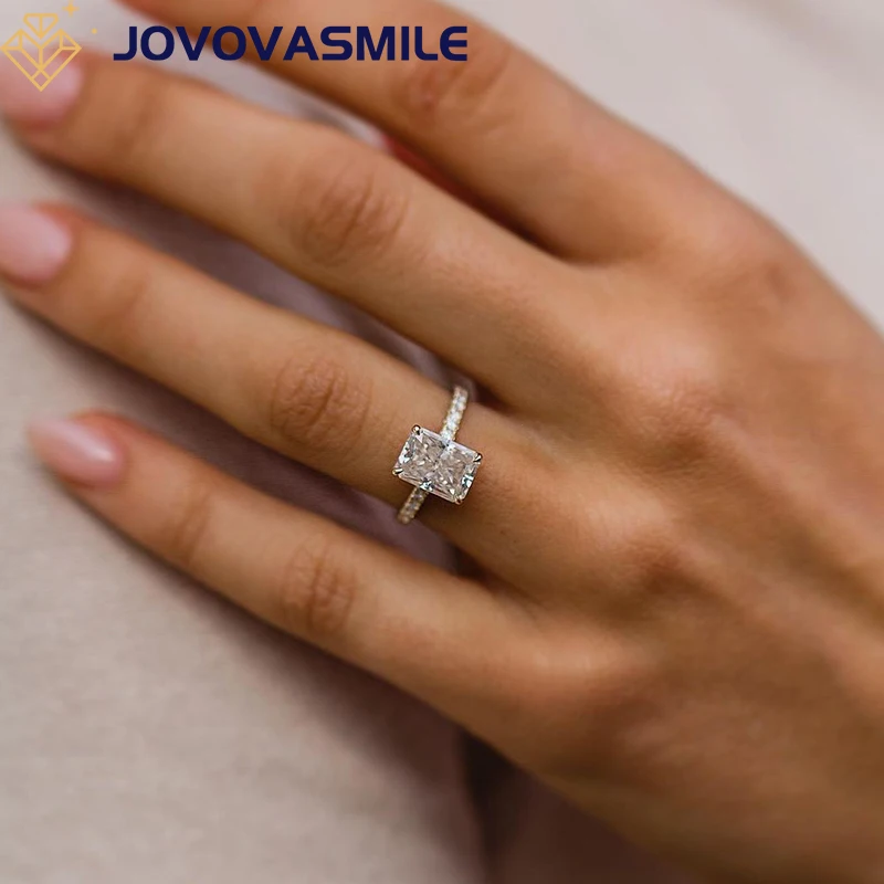 JOVOVASMILE Crushed Ice Moissanite Ring 3carat 9x7mm Radiant Cut 18k Yellow Gold 2mm Jewelry For Women
JOVOVASMILE Crushed Ice Moissanite Ring 3carat 9x7mm Radiant Cut 18k Yellow Gold 2mm Jewelry For Women