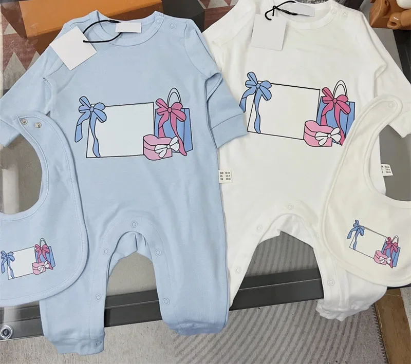 

1 set /2pcs Newborn Baby Girl Clothes New Born Boy Baby Long Sleeve Bodysuit With Bib Clothes