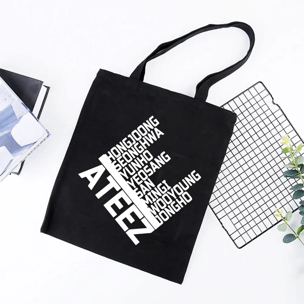 Women Student Canvas Bag ATEEZ HongJoong San Letter Signature Printing Cotton Handbag High Capacity Zipper Portable Shopping Bag
Women Student Canvas Bag ATEEZ HongJoong San Letter Signature Printing Cotton Handbag High Capacity Zipper Portable Shopping Bag