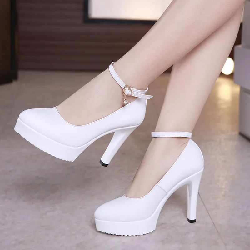 11cm Small Size 32-43 Stilettos Pumps Ankle Buckle Wedding Shoes Bride Fall 2023 High Heels Shoes for Dress Party Office Model
11cm Small Size 32-43 Stilettos Pumps Ankle Buckle Wedding Shoes Bride Fall 2023 High Heels Shoes for Dress Party Office Model