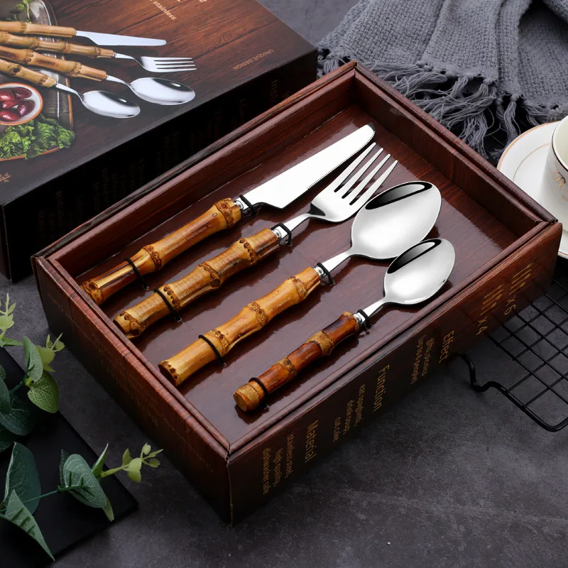 20/24PCS Stainless Steel Bamboo Handle Tableware With Steak Knives Flatware Knive Set Dessert Spoon Fork With Beautiful Gift Box
20/24PCS Stainless Steel Bamboo Handle Tableware With Steak Knives Flatware Knive Set Dessert Spoon Fork With Beautiful Gift Box