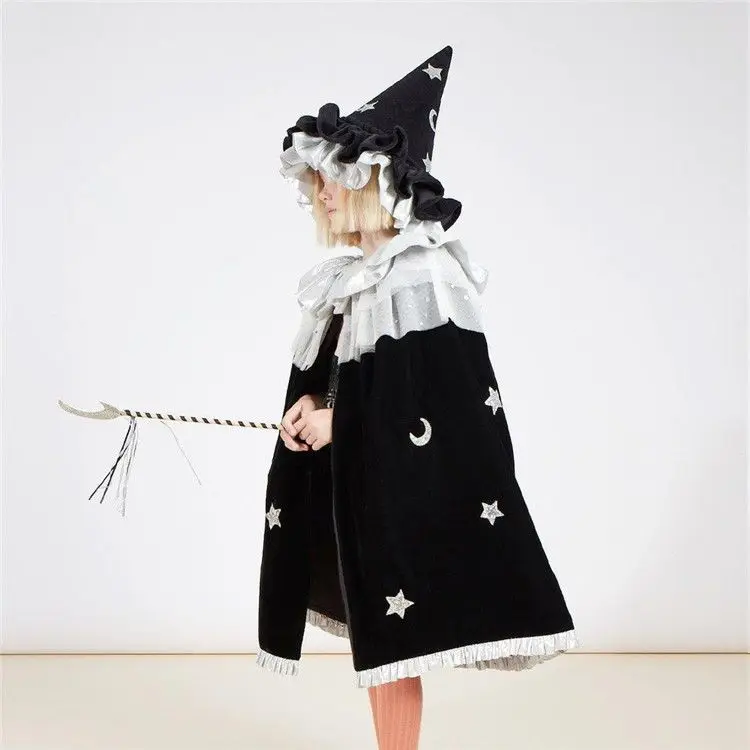 Children's Halloween Costume Girl's COS Witch Cloak Party Makeup Ball Performance Props
Children's Halloween Costume Girl's COS Witch Cloak Party Makeup Ball Performance Props