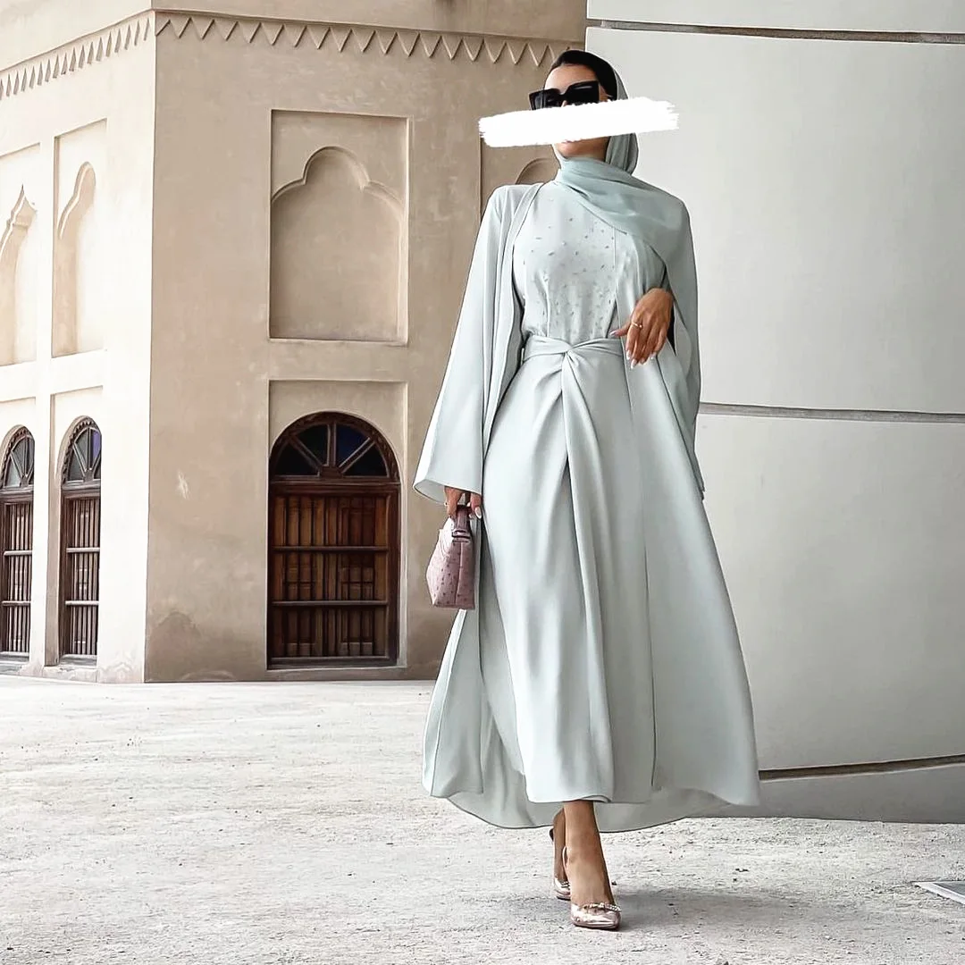 3 Piece Matching Set Women Muslim Abaya Kimono Dubai Arabic Modest Outfit Open Abaya Maxi Dress Wrap Front Skirt Ramadan Party
3 Piece Matching Set Women Muslim Abaya Kimono Dubai Arabic Modest Outfit Open Abaya Maxi Dress Wrap Front Skirt Ramadan Party