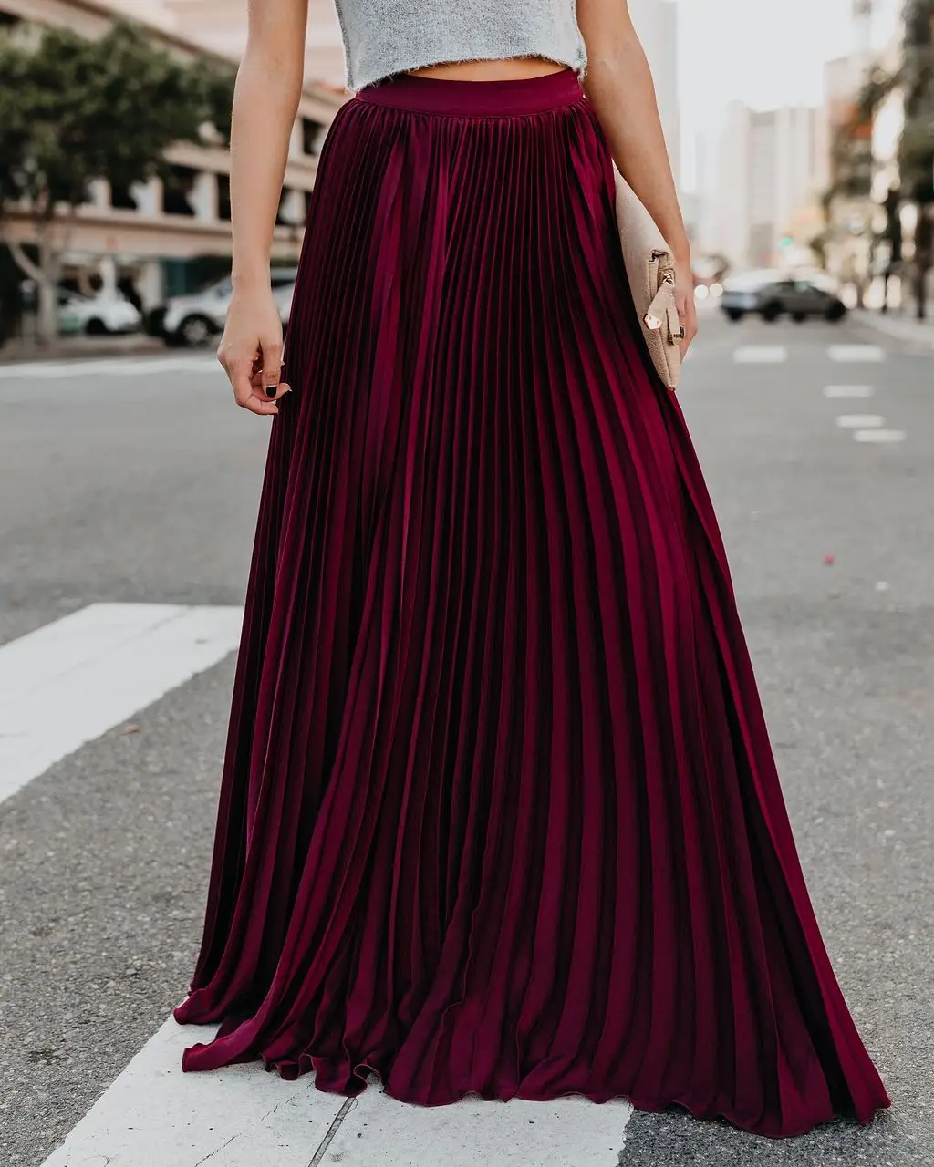 fashion 2022 Elegant streetwear pleated swing long skirt Pink red black green maxi skirts for women Aesthetic fairycore clothes
fashion 2022 Elegant streetwear pleated swing long skirt Pink red black green maxi skirts for women Aesthetic fairycore clothes