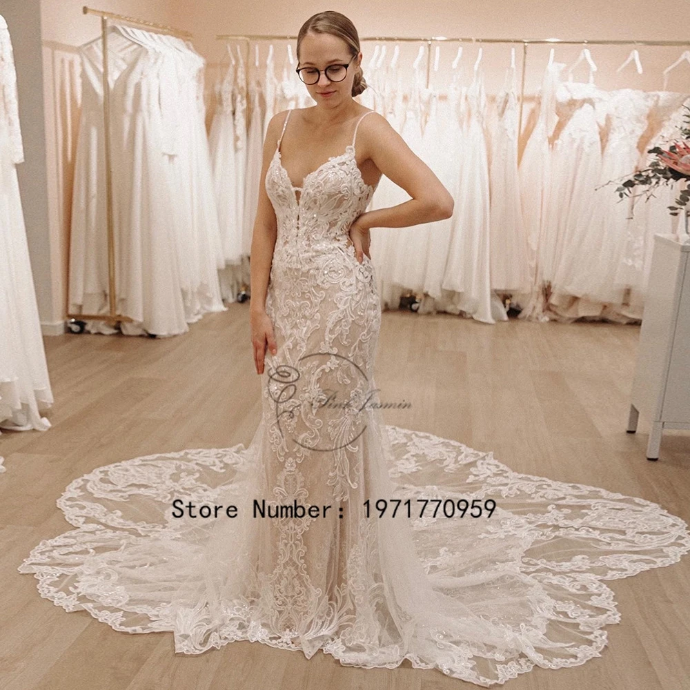 Luxury V Neck Wedding Dresses For Bride Sleeveless Gorgous Sexy Open Back Applique Elegant Lace Bridal Gowns Robe De Mariée
Luxury V Neck Wedding Dresses For Bride Sleeveless Gorgous Sexy Open Back Applique Elegant Lace Bridal Gowns Robe De Mariée