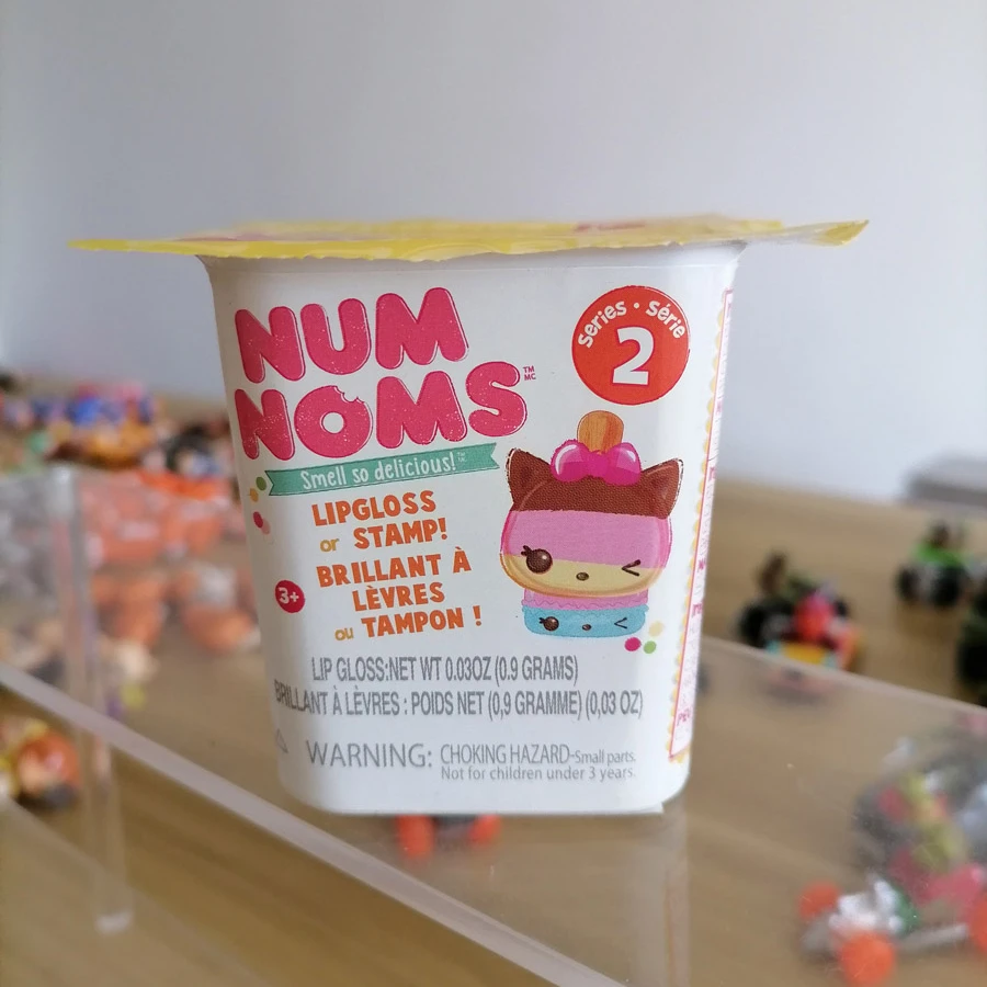 Fragrance Dolls NUMNOMS Cute Toy Lipgloss Stamp Children Birthday Gifts Collectible Blind Box Ornaments
Fragrance Dolls NUMNOMS Cute Toy Lipgloss Stamp Children Birthday Gifts Collectible Blind Box Ornaments