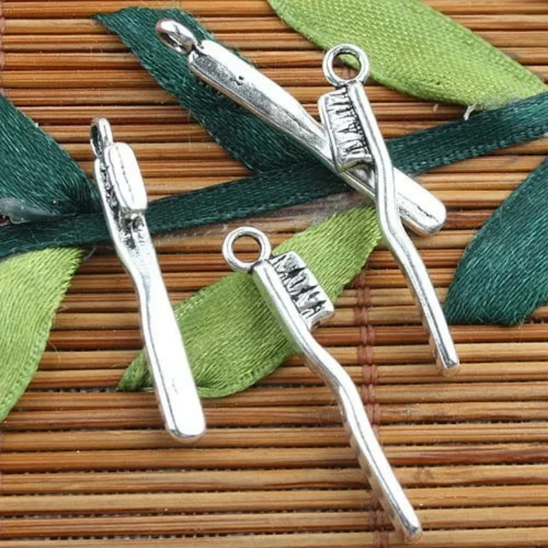 Alloy metal Tibetan Silver color toothbrush style charms 30mm 20pcs EF0111
Alloy metal Tibetan Silver color toothbrush style charms 30mm 20pcs EF0111