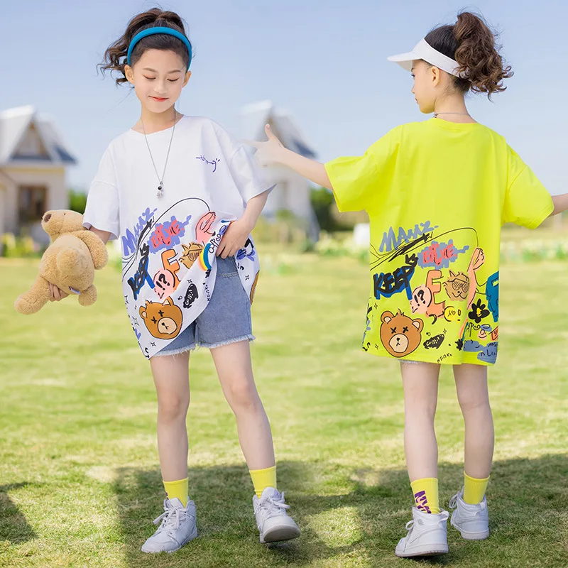 

2024 Korean Summer Junior Girl Long Shirt School Girl Cartoon Graffiti Loose Tee Children Girl Short Sleeve Tops Kids Casual Top