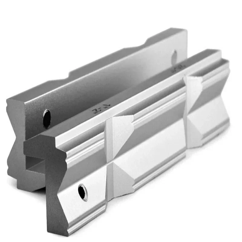 4/6 Inch Magnetic Bench Vise V Jaw Table Vise Accessories Mouth Tooth Aluminum Alloy Pipe Vise Workpiece Fixture 4/6 Inch
4/6 Inch Magnetic Bench Vise V Jaw Table Vise Accessories Mouth Tooth Aluminum Alloy Pipe Vise Workpiece Fixture 4/6 Inch