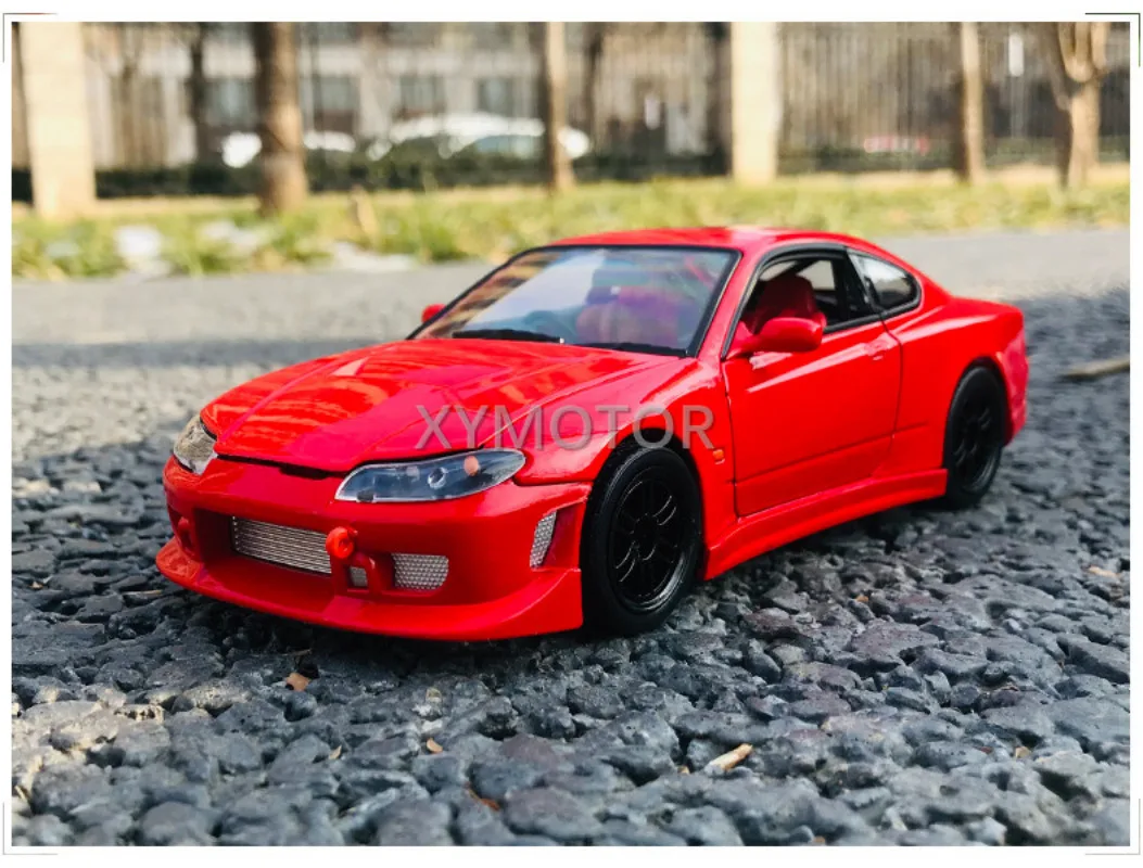 Welly 1/24 For Nissan Silvia S15 Diecast Model Racing Car Gift Colors Red Toys Gifts Hobby Display Ornaments Collection
Welly 1/24 For Nissan Silvia S15 Diecast Model Racing Car Gift Colors Red Toys Gifts Hobby Display Ornaments Collection
