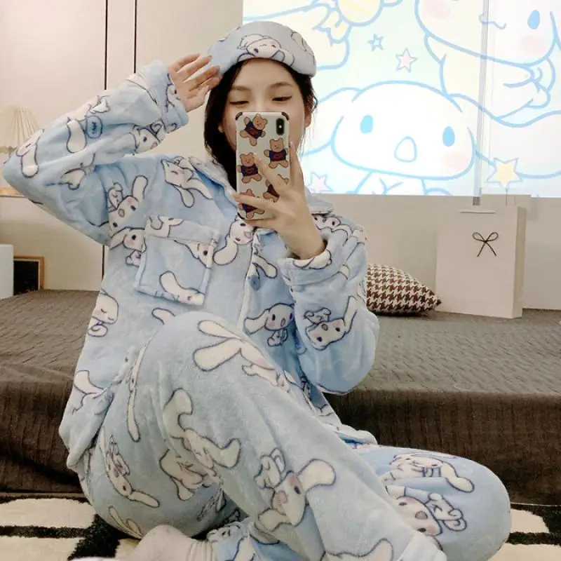 Cinnamonroll Lady`s Pajamas Coral Velvet Lovely Sanrio Kuromi Mymelody Hellokitty Plush Thick Warm Home Wear Winter Set
Cinnamonroll Lady`s Pajamas Coral Velvet Lovely Sanrio Kuromi Mymelody Hellokitty Plush Thick Warm Home Wear Winter Set