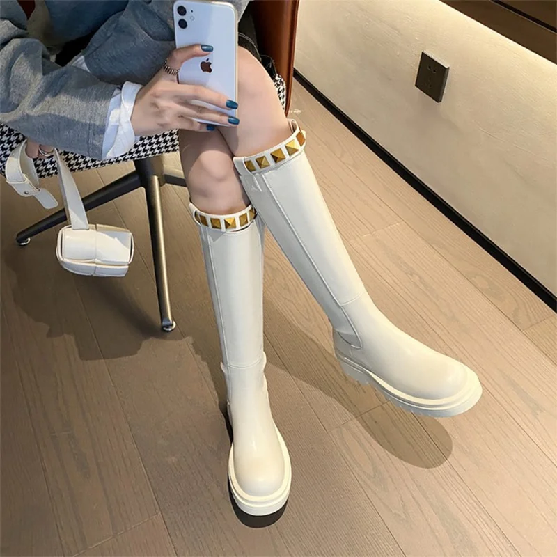 Rivet Strap Solid Color Women Leather Shoes Round Head Botte Femme Long Boots Knee High Fashion Square Heels Zapatos Mujer
Rivet Strap Solid Color Women Leather Shoes Round Head Botte Femme Long Boots Knee High Fashion Square Heels Zapatos Mujer