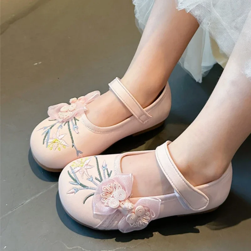 

New Girls Princess Leather Shoes Elegant Embroidery Children Hanfu Performance Flats Fashion Spring Kids Ballet Mary Jane Shoes