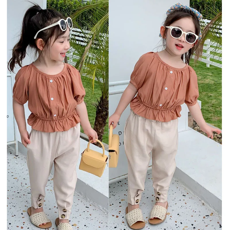 Summer Girls Clothing Set Fashion Batwing Sleeve Ruffles T-Shirt + Bloomers 2Pcs Suit For 3-8 Years Old Children Leisure Outfit
Summer Girls Clothing Set Fashion Batwing Sleeve Ruffles T-Shirt + Bloomers 2Pcs Suit For 3-8 Years Old Children Leisure Outfit