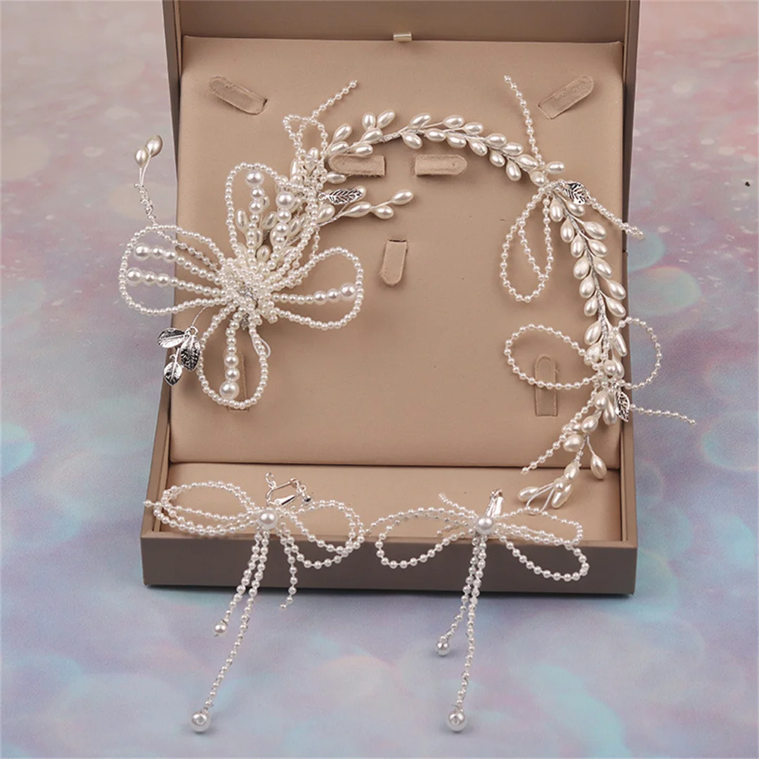Bridal headdress accessories, wedding dress, fairy beauty three-piece suit, Korean wedding princess pair, hair clip Pearls
Bridal headdress accessories, wedding dress, fairy beauty three-piece suit, Korean wedding princess pair, hair clip Pearls