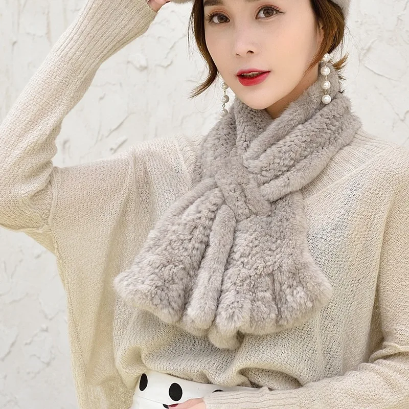 New Women Winter Real Mink Fur Scarf Lady Warm Soft Genuine Mink Fur Scarf Shawl Fashion Luxury 100% Natural Mink Fur Scarfs
New Women Winter Real Mink Fur Scarf Lady Warm Soft Genuine Mink Fur Scarf Shawl Fashion Luxury 100% Natural Mink Fur Scarfs