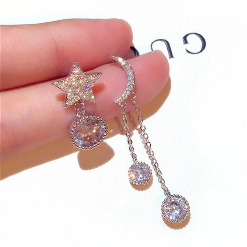 

2024 New Korean Silver Needle Earrings Super Beautiful Inlaid With Zirconium Stars Temperament Asymmetric Stud Earring For Women