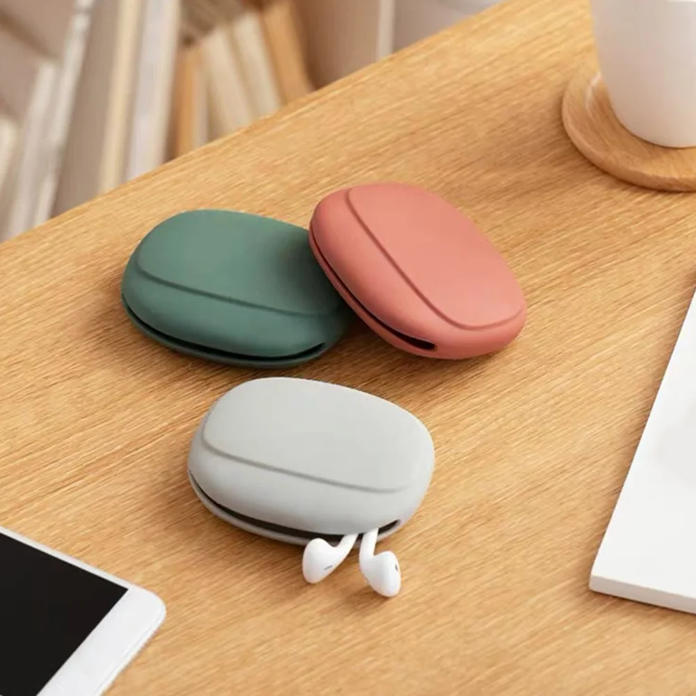 Multifunctional Silicone Earphone Bag - Portable Storage For Data Cable Headset Travel Carrying Case Headphone Protect Box
Multifunctional Silicone Earphone Bag - Portable Storage For Data Cable Headset Travel Carrying Case Headphone Protect Box