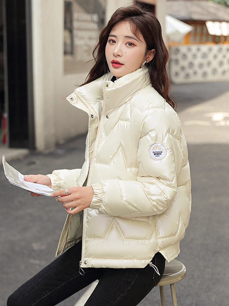 FORERUN Winter Puffer Jacket Women Stand Collar Bubble Coat Long Sleeve Patches on Arm Cotton Padded Fashion Warm Parka
FORERUN Winter Puffer Jacket Women Stand Collar Bubble Coat Long Sleeve Patches on Arm Cotton Padded Fashion Warm Parka