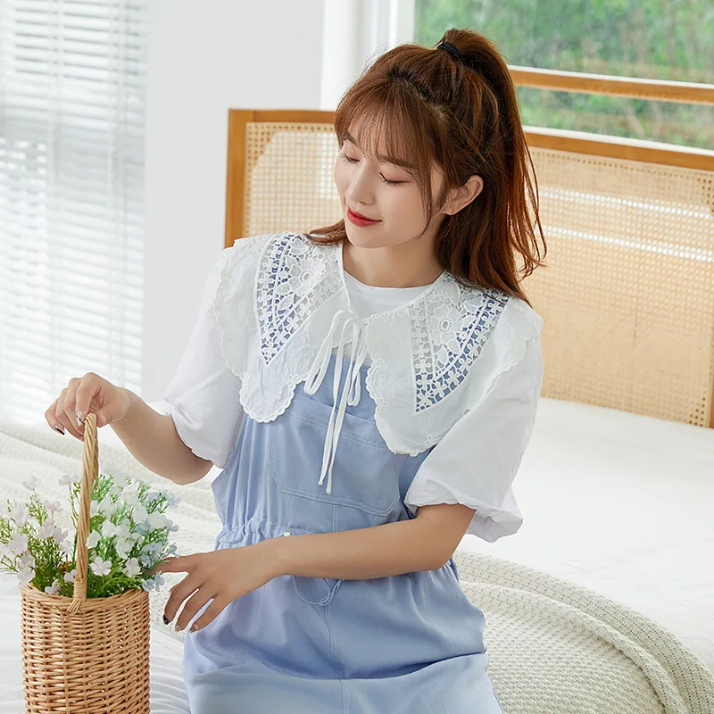 Sitonjwly Women Bowknots Lace Fake Collars Adjutable Detachable Collars Shawl Ladies Hollow Embroidery False Collar Nep Kraagie
Sitonjwly Women Bowknots Lace Fake Collars Adjutable Detachable Collars Shawl Ladies Hollow Embroidery False Collar Nep Kraagie