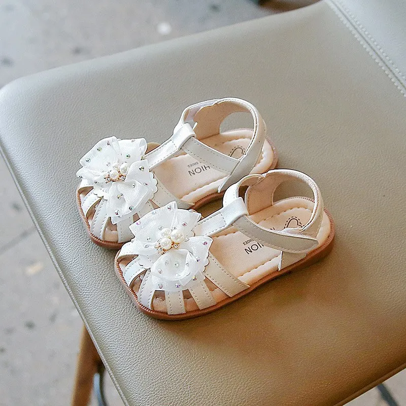 Summer Children Sandals Fashion Sequins Bow Girls Decoration Princess Shoes Soft Bottom Flat Non-slip Sandals Size 21-25
Summer Children Sandals Fashion Sequins Bow Girls Decoration Princess Shoes Soft Bottom Flat Non-slip Sandals Size 21-25
