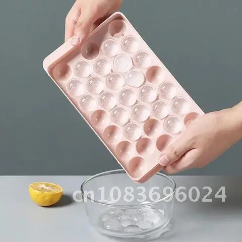 Cone/Round Ice Cube Maker Mold Homemade Ball Shape Ice Box Reusable Trays, With Removable Lids,for Whiskey, Beer Ice Ball Mould
Cone/Round Ice Cube Maker Mold Homemade Ball Shape Ice Box Reusable Trays, With Removable Lids,for Whiskey, Beer Ice Ball Mould