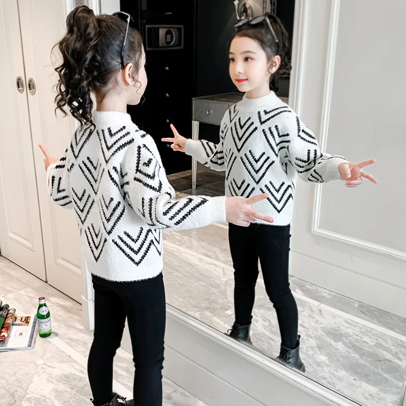 Girls Knitted Sweater 2023 Teeny Unisex Winter Clothes Children Casual O-Neck Cute Sweater Kids Boys Striped Pullover Sweater
Girls Knitted Sweater 2023 Teeny Unisex Winter Clothes Children Casual O-Neck Cute Sweater Kids Boys Striped Pullover Sweater