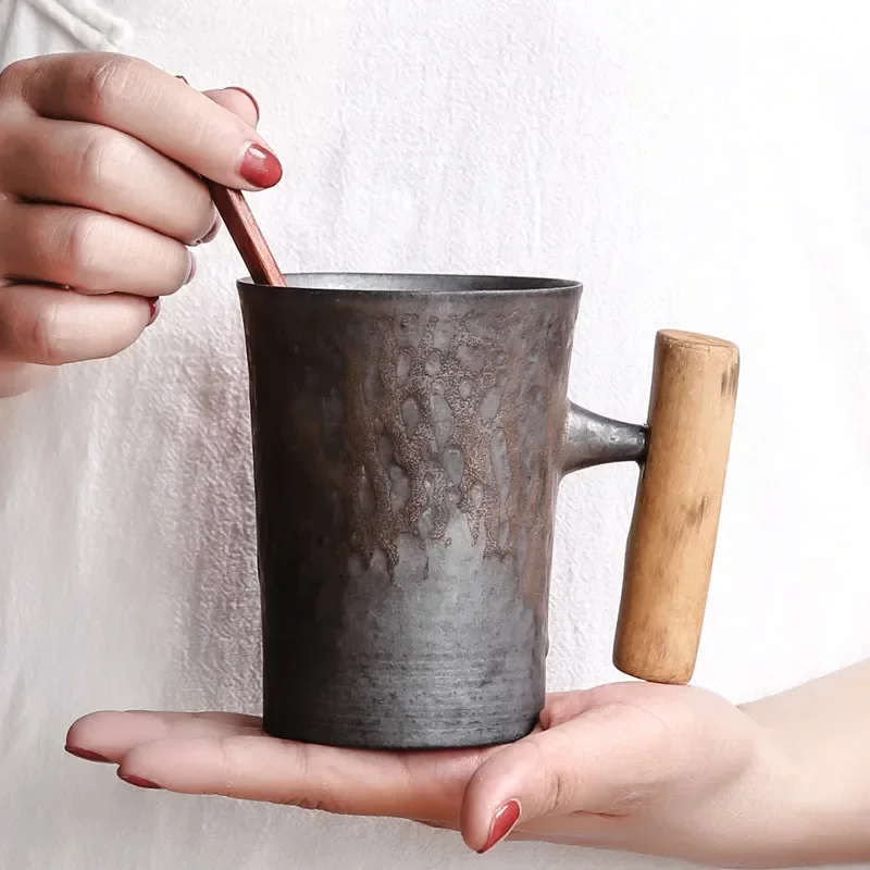 Japanese-style Vintage Ceramic Coffee Mug Tumbler Rust Glaze Tea Milk Cup with Wooden Handle
Japanese-style Vintage Ceramic Coffee Mug Tumbler Rust Glaze Tea Milk Cup with Wooden Handle