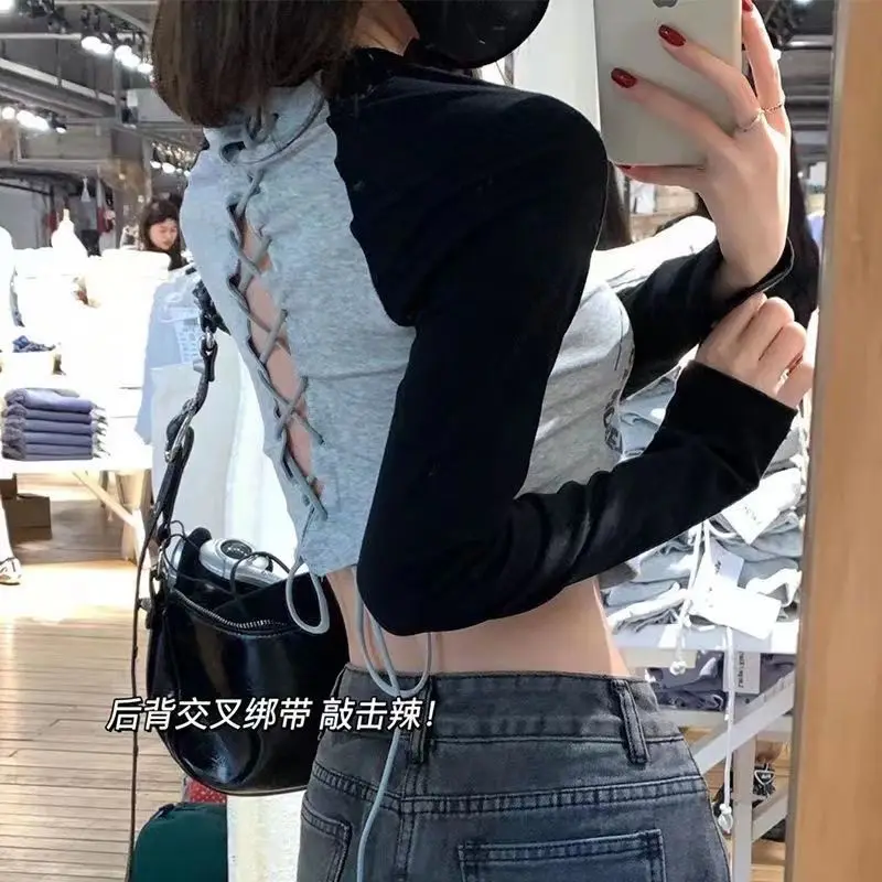 American Retro Spicy Girls Letter Print Back Strap Hollow Short T-shirt Early Spring Slim Fit Long Sleeve Top Goth
American Retro Spicy Girls Letter Print Back Strap Hollow Short T-shirt Early Spring Slim Fit Long Sleeve Top Goth