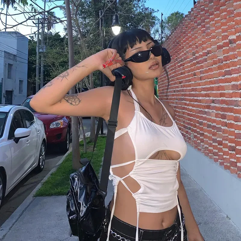Y2K Sexy Backless Summer Crop Top Women Hollow Out 2022 White Sleeveless Bandage Halter Tank Tops Streetwear Cami 90s Tee Shirt
Y2K Sexy Backless Summer Crop Top Women Hollow Out 2022 White Sleeveless Bandage Halter Tank Tops Streetwear Cami 90s Tee Shirt
