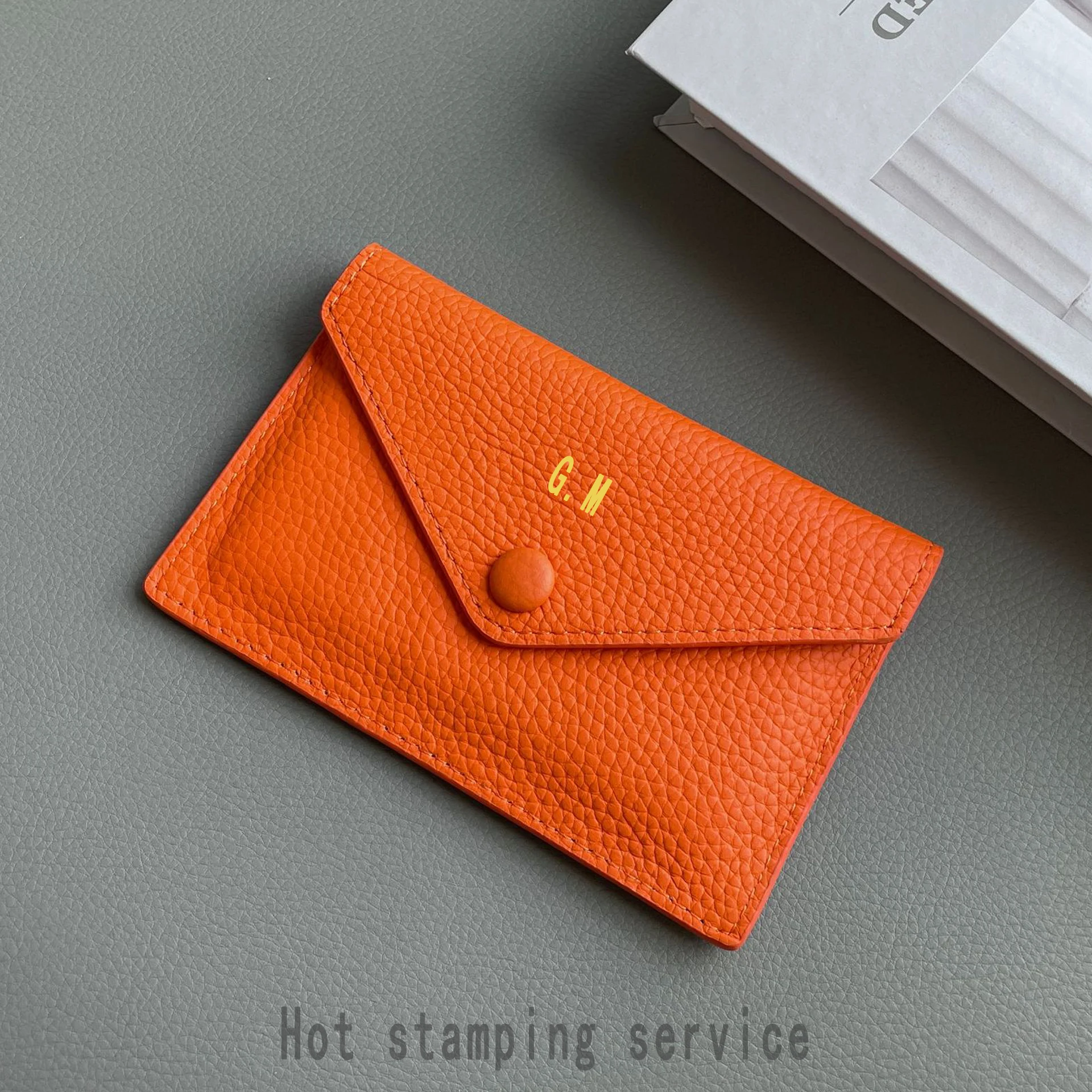 Hot Stamping Letter Women Wallet Genuine Leather Card Holder Cowhide Design Coin Purse Fashion Lady Short Pocket 2013 New
Hot Stamping Letter Women Wallet Genuine Leather Card Holder Cowhide Design Coin Purse Fashion Lady Short Pocket 2013 New