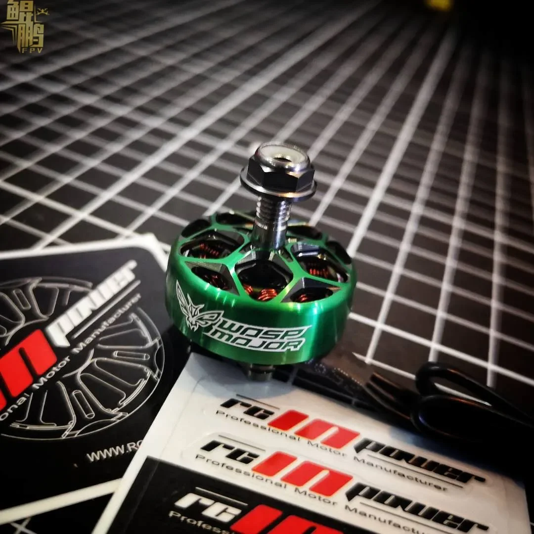 RCINPOWER WASP основных 22,6-6,5 2307 бесщеточный двигатель кв 5S 1860кв 1960кв 2020кв 6S для FPV Фристайл 5-дюймовые дроны DIY части
RCINPOWER WASP основных 22,6-6,5 2307 бесщеточный двигатель кв 5S 1860кв 1960кв 2020кв 6S для FPV Фристайл 5-дюймовые дроны DIY части