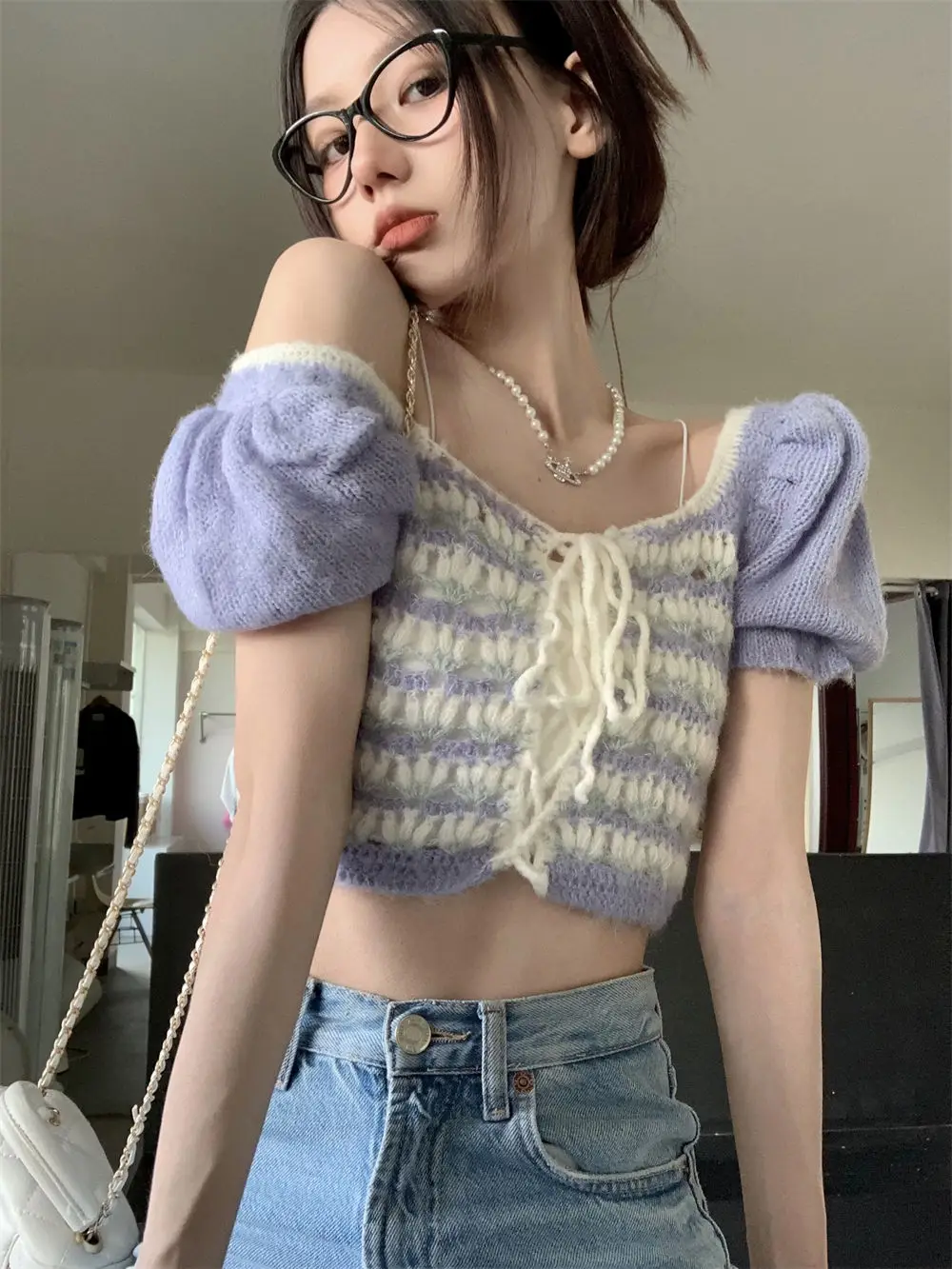 French Style T Shirt Womens Vintage Slim Chic Summer Cute Schoolgirl Round Neck Top All Matching Holiday Knit Square Neck TShirt
French Style T Shirt Womens Vintage Slim Chic Summer Cute Schoolgirl Round Neck Top All Matching Holiday Knit Square Neck TShirt