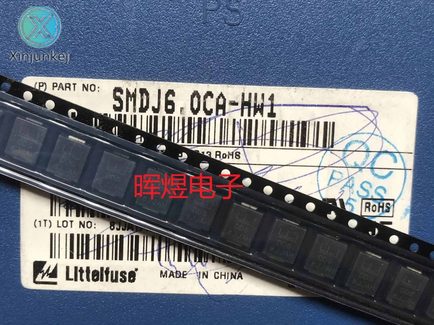10pcs orginal new SMDJ6.0CA chip bidirectional TVS transient suppression diode DO214AB silk screen DDG
10pcs orginal new SMDJ6.0CA chip bidirectional TVS transient suppression diode DO214AB silk screen DDG