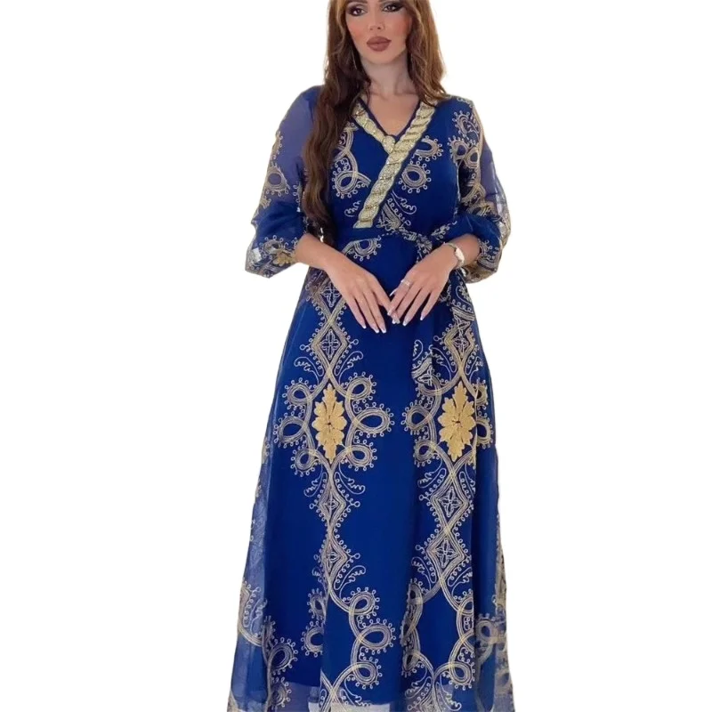 Arab Costumes Female Fashion Chic Mesh Embroidery Full Sleeve V-Neck Belted Clothing Muslim Elegant Women Evening Dress
Arab Costumes Female Fashion Chic Mesh Embroidery Full Sleeve V-Neck Belted Clothing Muslim Elegant Women Evening Dress