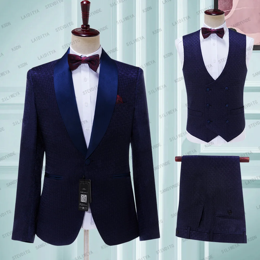 2023 New Arrival Men Suits Blue Shawl Lape Jacquard Floral Groom Satin Lapel Groomsmen Wedding Best ( Jacket+Pants+Vest )
2023 New Arrival Men Suits Blue Shawl Lape Jacquard Floral Groom Satin Lapel Groomsmen Wedding Best ( Jacket+Pants+Vest )